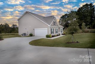 New construction Single-Family house 28928 Nelson Mountain Road, Albemarle, NC 28001 - photo