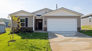 New construction Single-Family house 132 N Rolling Meadows Dr, Harriman, TN 37748 plan Macon - image