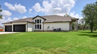 New construction Single-Family house 103 Janette Bnd, Castroville, TX 78009 plan 3906A - image