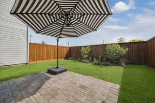 New construction Single-Family house 10961 Hewitt Cliff Ln, Houston, TX 77043 plan The Bellomy - image