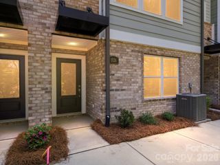 New construction Townhouse house 1526 Lithium Ln, Charlotte, NC 28211 plan The Finney - image