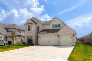 New construction Single-Family house 2826 Belle Tree Ln, Katy, TX 77493 plan 269 - image