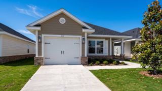 New construction Single-Family house 7057 Traditions Dr, Panama City, FL 32404 plan 1379 - image