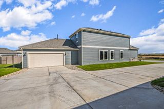 New construction Single-Family house 8604 Dongan Dr, Austin, TX 78744 plan Classic - image