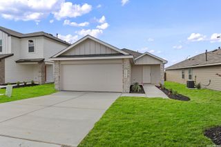 New construction Single-Family house 12614 Desert Fox, Converse, TX 78109 plan The Estero - image