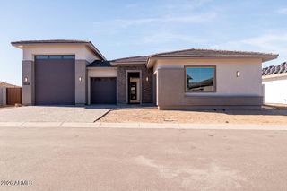 New construction Single-Family house 10016 S 36th Ave, Phoenix, AZ 85339 plan Iris Plan 60-1 - image