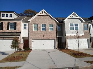 New construction Townhouse house 604 Gunnin Wy, Unit LOT 33, McDonough, GA 30253 - image
