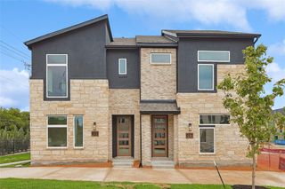 New construction Townhouse house 917 Meadowcrest Dr, Plano, TX 75075 Townhome Series - Boardwalk- photo