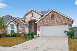 New construction Single-Family house 18338 Tiger Flowers Dr, Conroe, TX 77302 plan Mirabelle - image