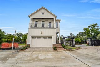 New construction Single-Family house 325 Forest Reserve Pl, Houston, TX 77079 - image