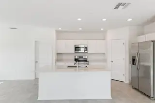 New construction Single-Family house 1401 Austin St, Winter Haven, FL 33884 plan Atlanta - image