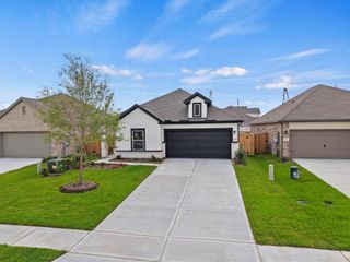 New construction Single-Family house 3506 Atlas Point Ln, Angleton, TX 77515 plan Ellis - image