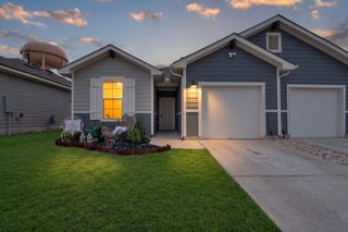 New construction Single-Family house 439 Arnold Lp, Unit A, Kyle, TX 78640 - image