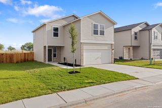 New construction Single-Family house 432 Panther Pass, Seguin, TX 78155 - image