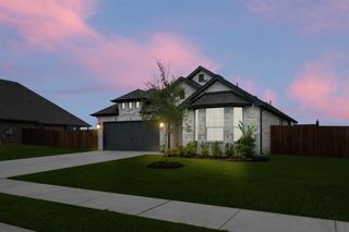 New construction Single-Family house 108 Golden Jackal Ct, Godley, TX 76044 plan Concept 1841 - image