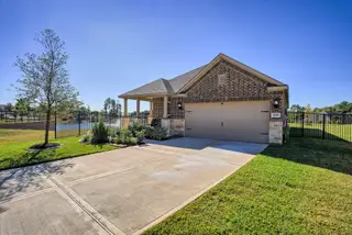 New construction Single-Family house 700 Fallen Hemlock Ct, Conroe, TX 77304 - image
