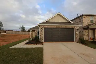 New construction Single-Family house 633 Falling Cave Dr, Willis, TX 77378 plan Primrose - Smart Series - image