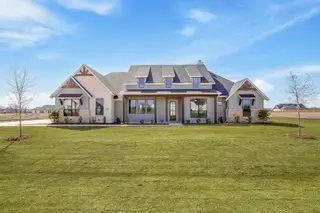 New construction Single-Family house 431 Olson Rd, Waxahachie, TX 75167 plan The Avery - image