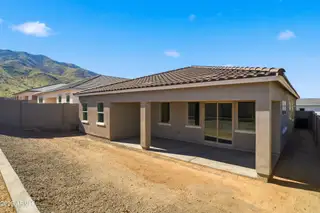 New construction Single-Family house 10227 S 20th Ln, Phoenix, AZ 85041 plan Bartlett - image