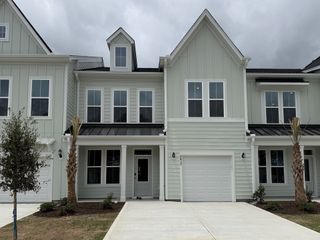 New construction Single-Family house 5613 Palm Tree Pl, Leland, NC 28451 plan Hyacinth - image