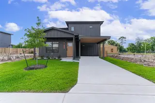 New construction Single-Family house 9916 Dipping Woods St, Houston, TX 77076 - image