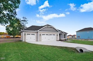 New construction Single-Family house 102 Brighton St, La Grange, NC 28551 plan Plan 1826 - image