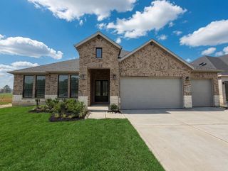 New construction Single-Family house 2501 Barton Creek Trail Dr, Friendswood, TX 77546 plan Amalfi - image