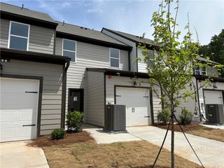 New construction Townhouse house 5504 Warwick Pass Wy, Douglasville, GA 30135 - image