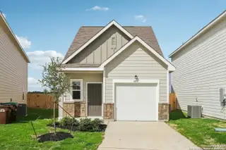 New construction Single-Family house 831 Dark Lark, Adkins, TX 78101 plan Proxy - image