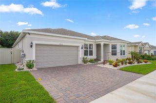 New construction Single-Family house 4212 Winding Pines Dr, Apopka, FL 32712 - image