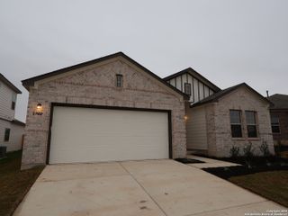 New construction  house 6758 Red Buffalo Trl, San Antonio, TX 78253 plan Boone - 40' Smart Series - image