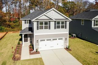 New construction Single-Family house 519 Creek Rd, Cornelia, GA 30531 plan 1643 - image