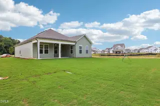 New construction Single-Family house 528 Hipwood Dr, Zebulon, NC 27597 plan Pendleton - image