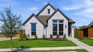 New construction Single-Family house 500 Banks St, Celina, TX 75009 plan 1561W - image