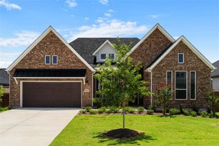 New construction Single-Family house 2105 Tobiano Trce, Georgetown, TX 78633 plan Malia - image
