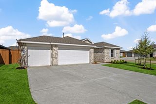New construction Single-Family house 600 San Jacinto Trl, Dayton, TX 77535 - image