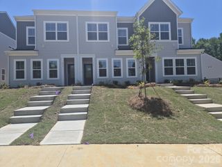 New construction Townhouse house 4614 Lakeview Rd, Charlotte, NC 28216 plan Cannalily - image
