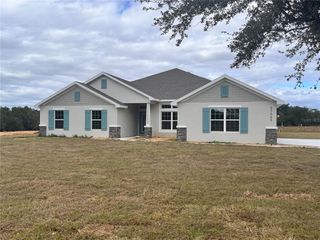 New construction  house 37060 Hidden View Cir, Dade City, FL 33523 plan 3000 - image