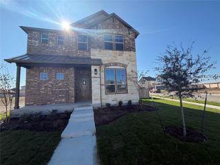 New construction Single-Family house 500 Bloomington Lp, Hutto, TX 78634 plan Verne I - image