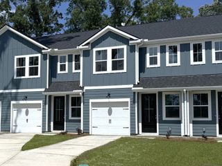 New construction Townhouse house 123 Berry Shoals Dr, Summerville, SC 29485 plan Chartwell - image