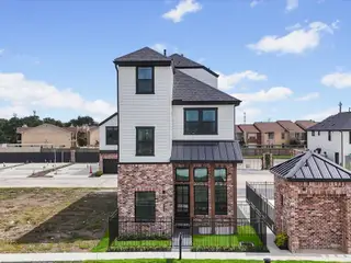 New construction Single-Family house 9216 Washington Heights St, Houston, TX 77063 plan 9370 - image