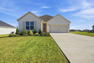 New construction Single-Family house 11708 Blackfoot Ct, Godley, TX 76044 - image