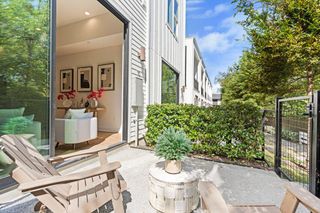 New construction Townhouse house 2505 Bluebonnet Ave, Unit 16, Austin, TX 78704 - image