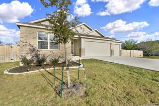 New construction Single-Family house 121 Cheyenne Dr, Floresville, TX 78114 - image
