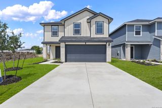 New construction Single-Family house 1231 Avery Ranch Dr, New Braunfels, TX 78130 plan The Franklin - image