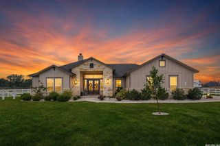 New construction Single-Family house 160 Pradera Rdg, Floresville, TX 78114 - image