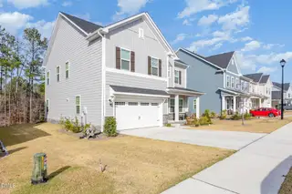 New construction Single-Family house 1328 Hazelnut Ridge Ln, Knightdale, NC 27545 plan Landrum III - image