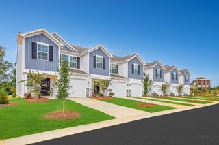 New construction Multi-Family house 175 Plumtree Ct, King, NC 27021 plan Chestnut - image