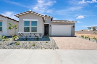 New construction Single-Family house 2921 E Mission Ln, San Tan Valley, AZ 85140 plan The Castello - image