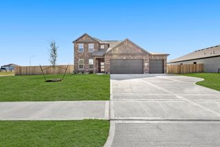 New construction Single-Family house 11015 Youngquist Dr, Mont Belvieu, TX 77523 plan Lassen - image